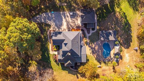 1427 Merrimont Avenue Kings Mountain NC 28086