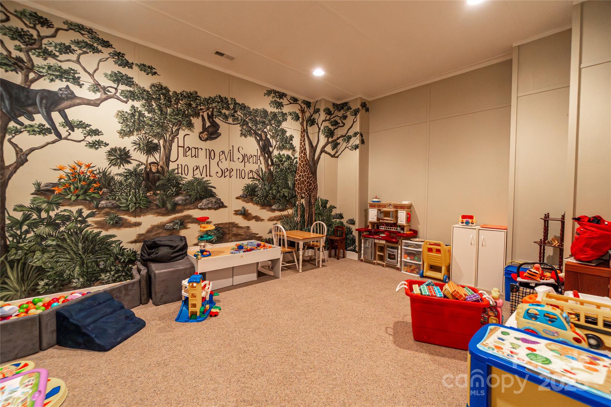 1427 Merrimont Avenue Kings Mountain NC 28086