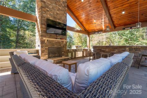 1427 Merrimont Avenue Kings Mountain NC 28086
