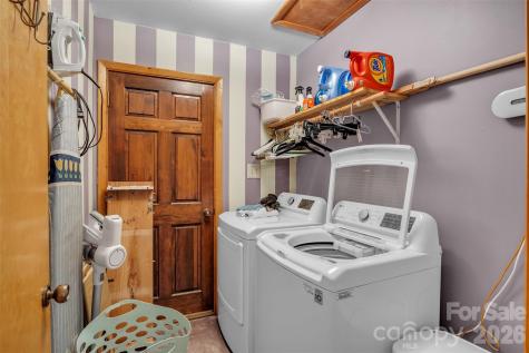 15 Mull Drive Taylorsville NC 28681