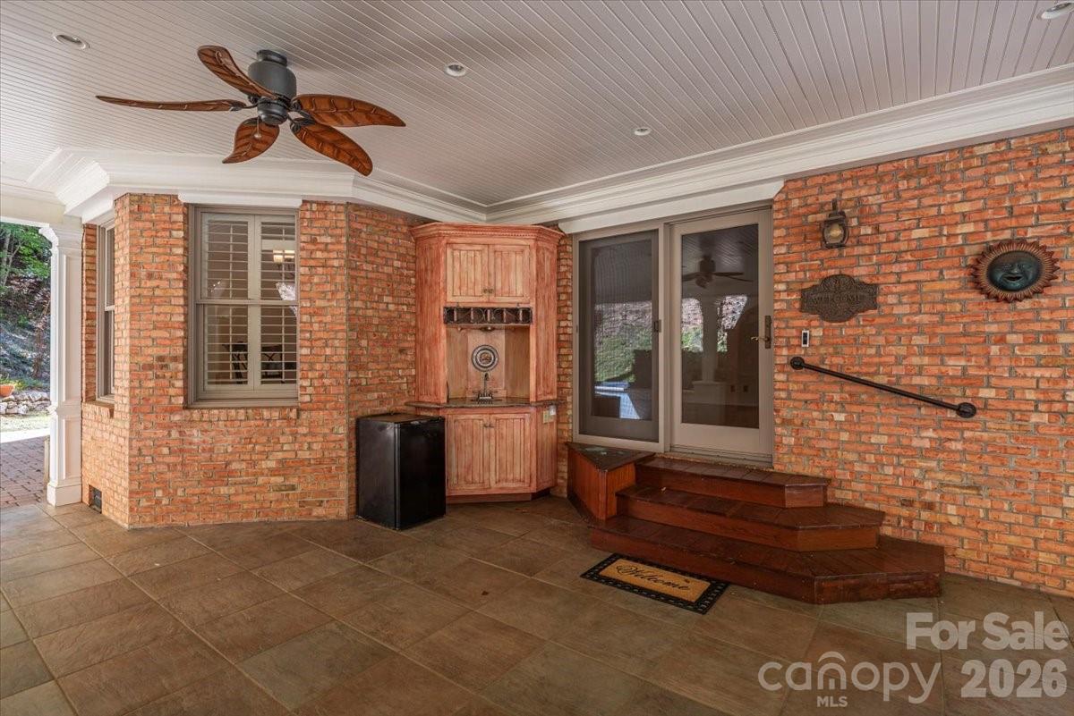 295 Laurel Ridge Drive Waynesville NC 28786