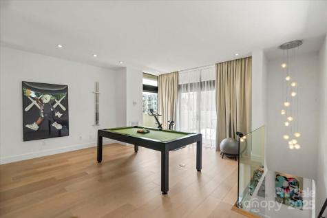 1620 S Tryon Street Charlotte NC 28203