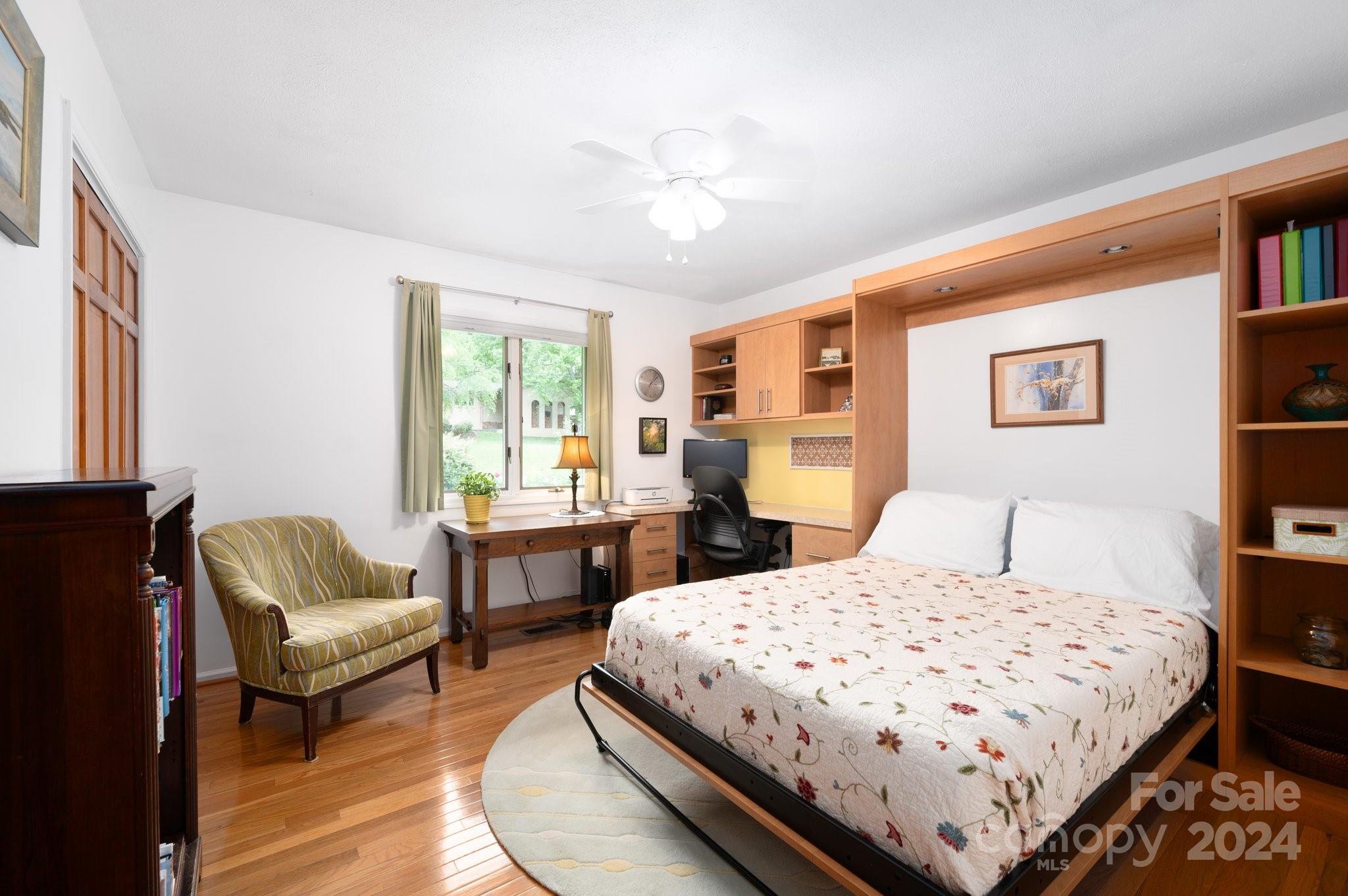8 Rhododendron Place Asheville NC 28805