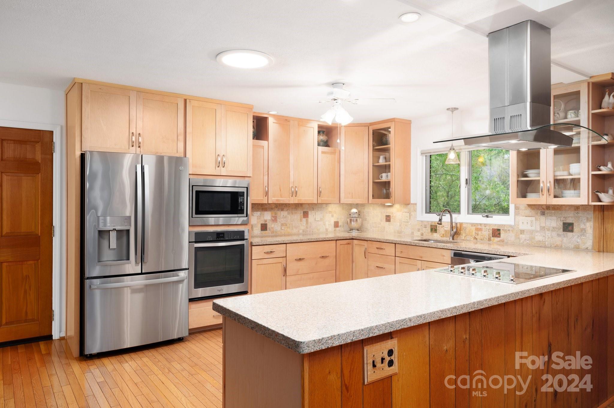 8 Rhododendron Place Asheville NC 28805