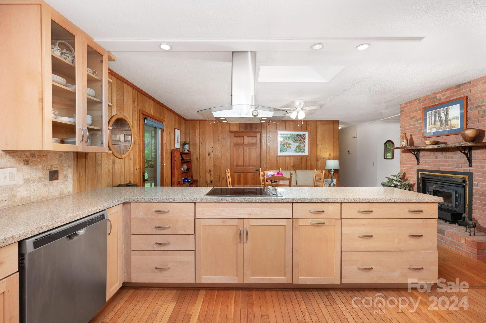 8 Rhododendron Place Asheville NC 28805