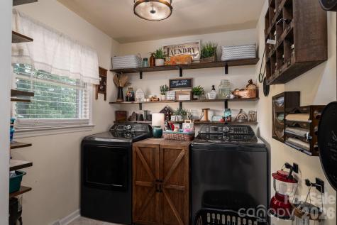 1529 Home Trail Lincolnton NC 28092