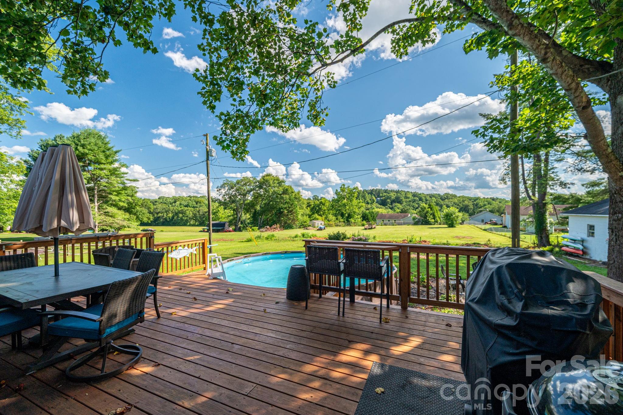 1529 Home Trail Lincolnton NC 28092
