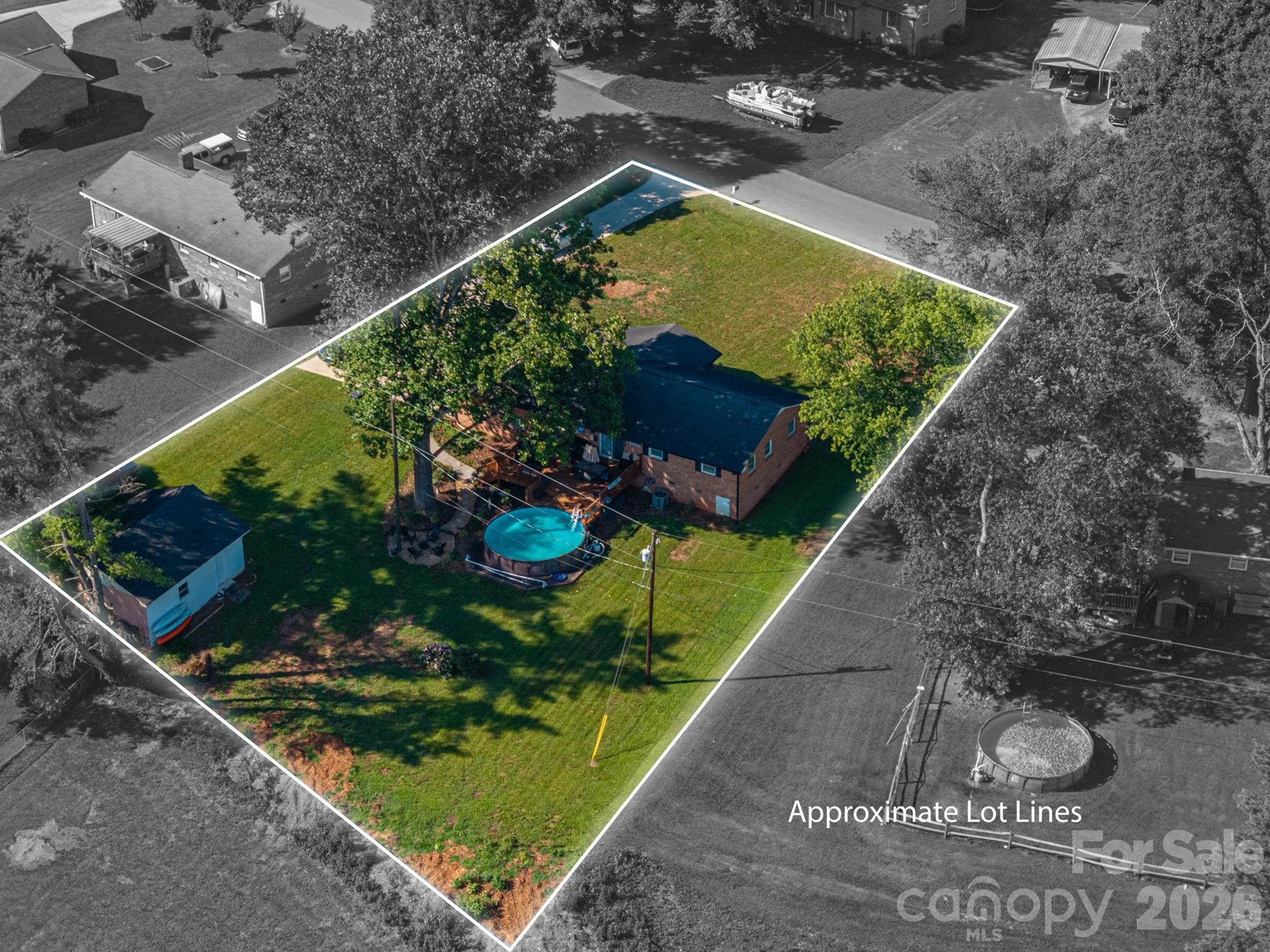 1529 Home Trail Lincolnton NC 28092