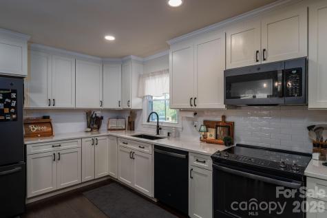 1529 Home Trail Lincolnton NC 28092