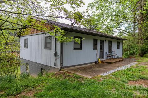 57 Gribble Road Franklin NC 28734