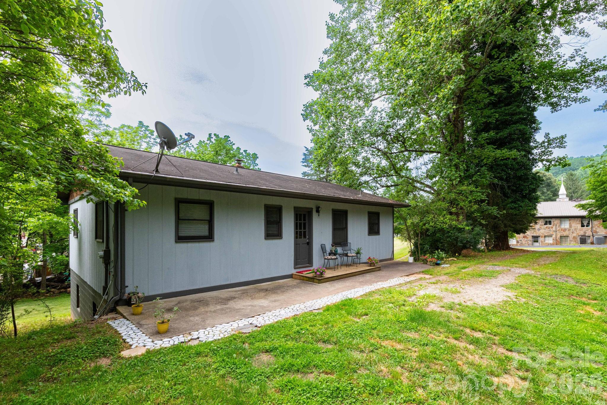 57 Gribble Road Franklin NC 28734
