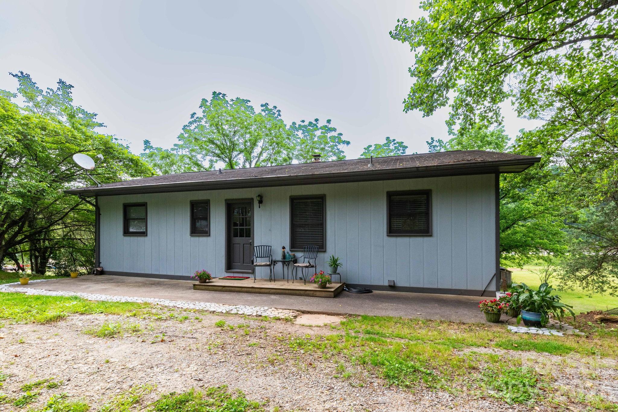 57 Gribble Road Franklin NC 28734