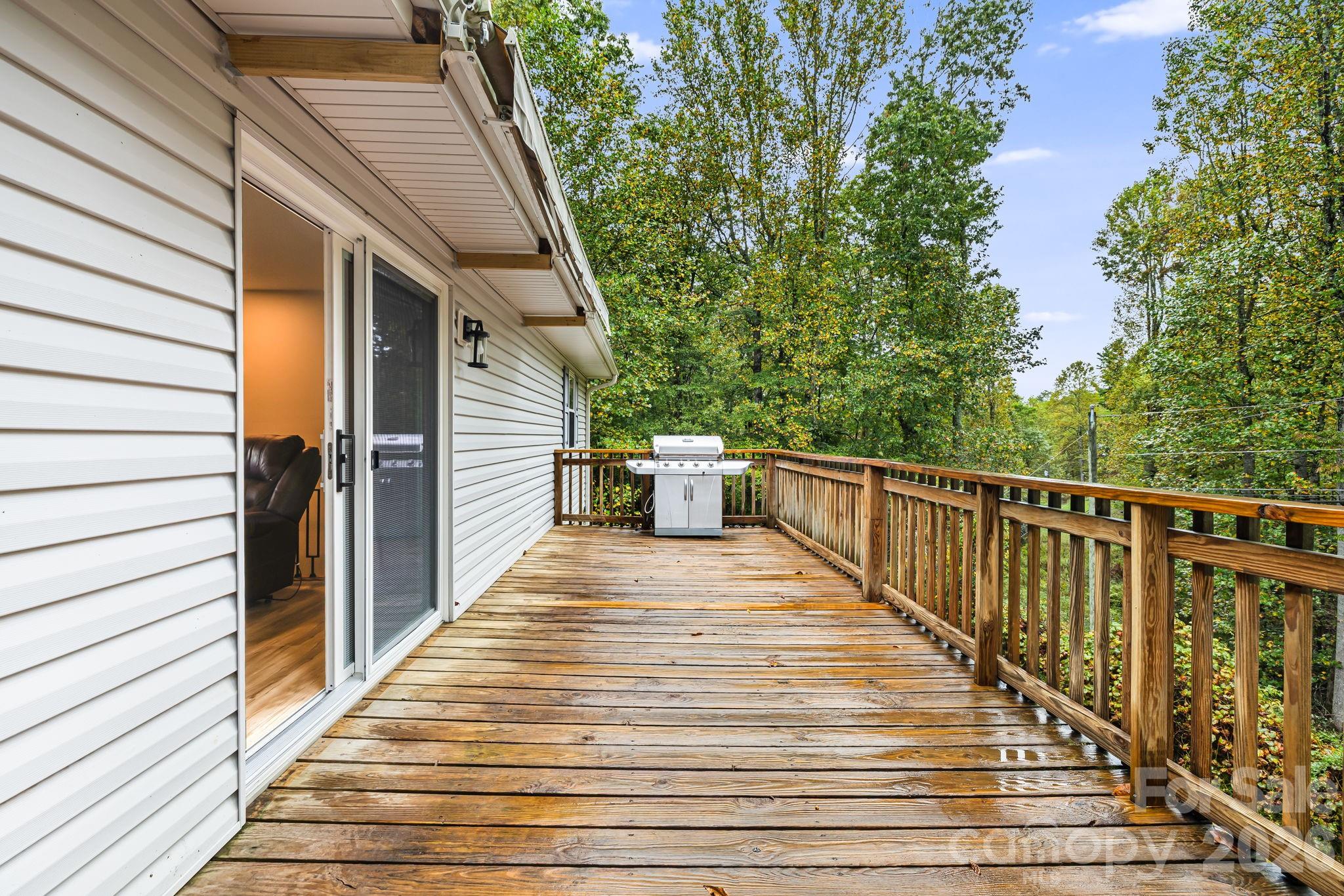 1007 Dula Road Spruce Pine NC 28777
