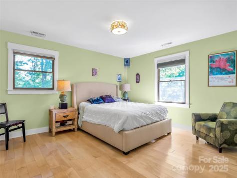 17 Brandywine Lane Asheville NC 28805