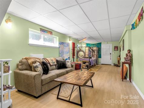 17 Brandywine Lane Asheville NC 28805