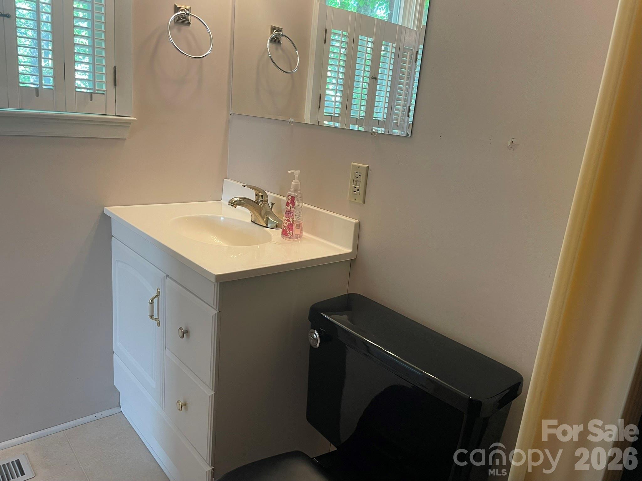 1320 Havenwood Drive Morganton NC 28655