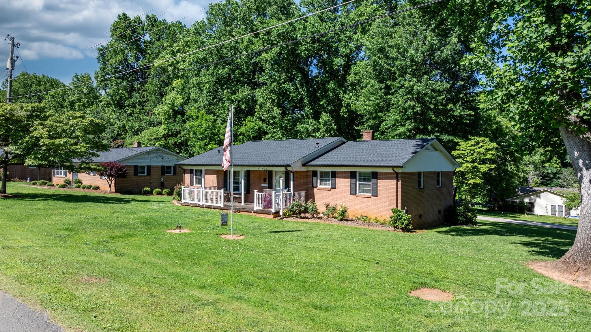 135 Burton Hills Circle Gastonia NC 28054