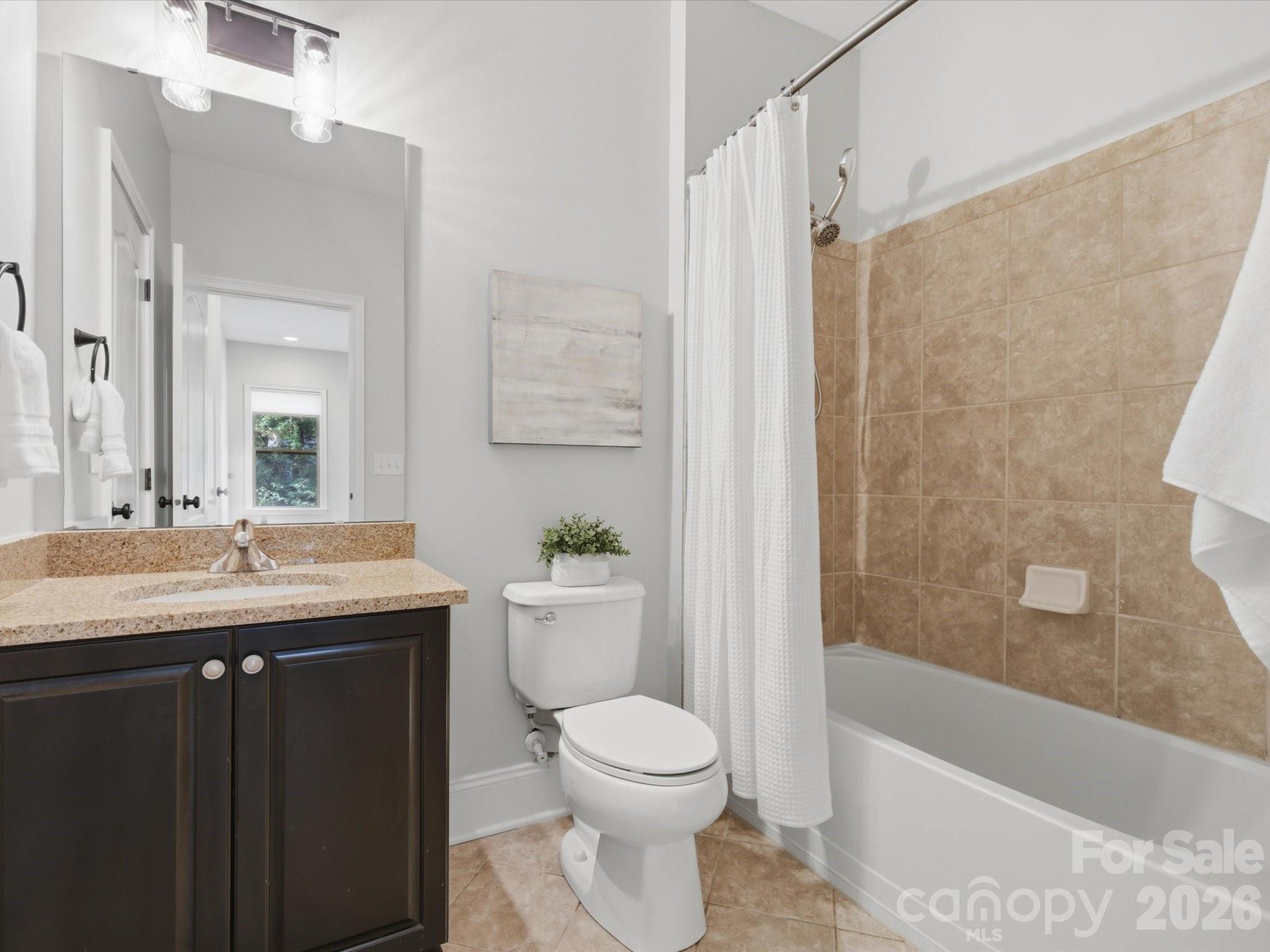 1126 Bromley Drive Matthews NC 28104