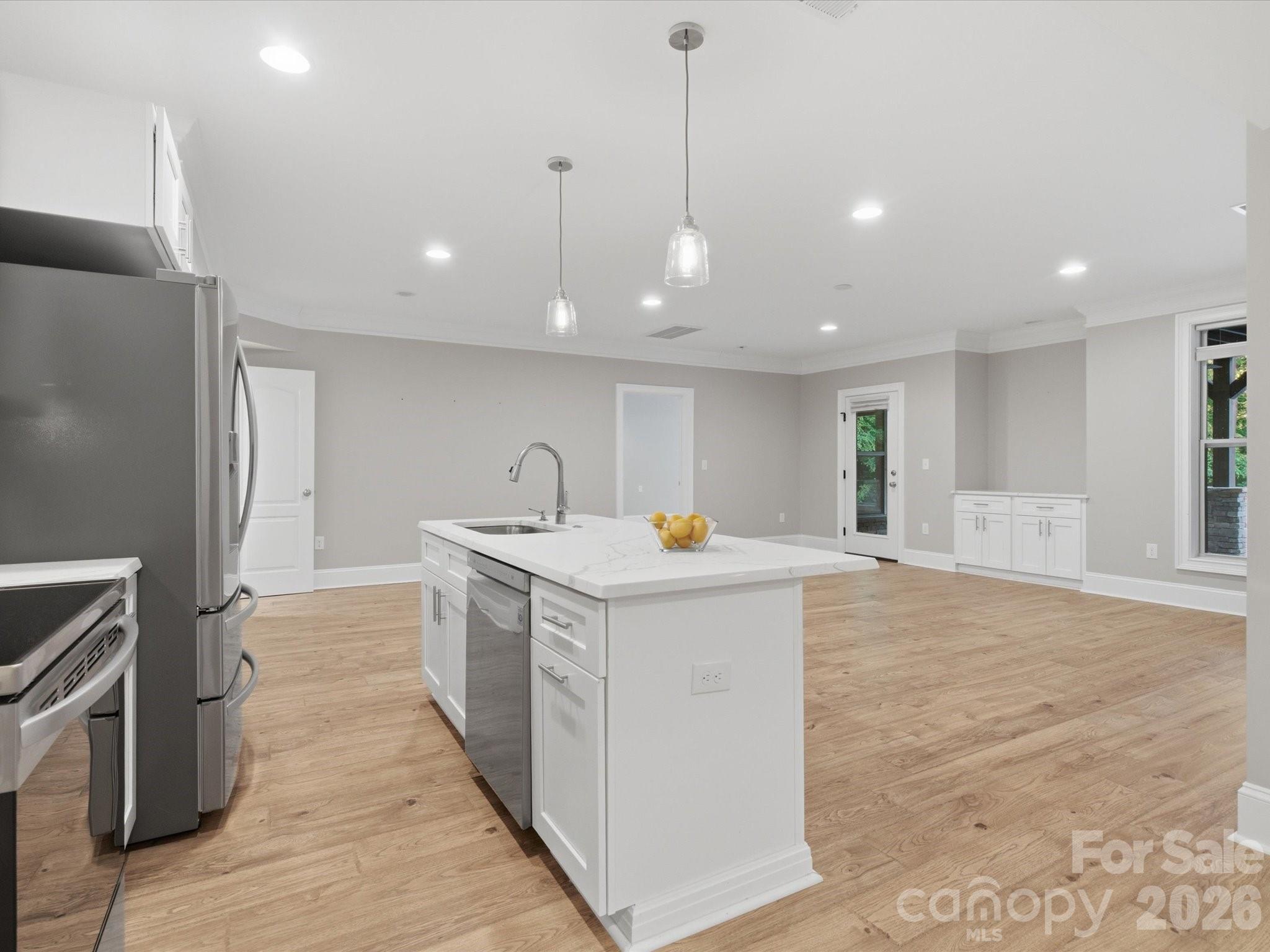1126 Bromley Drive Matthews NC 28104