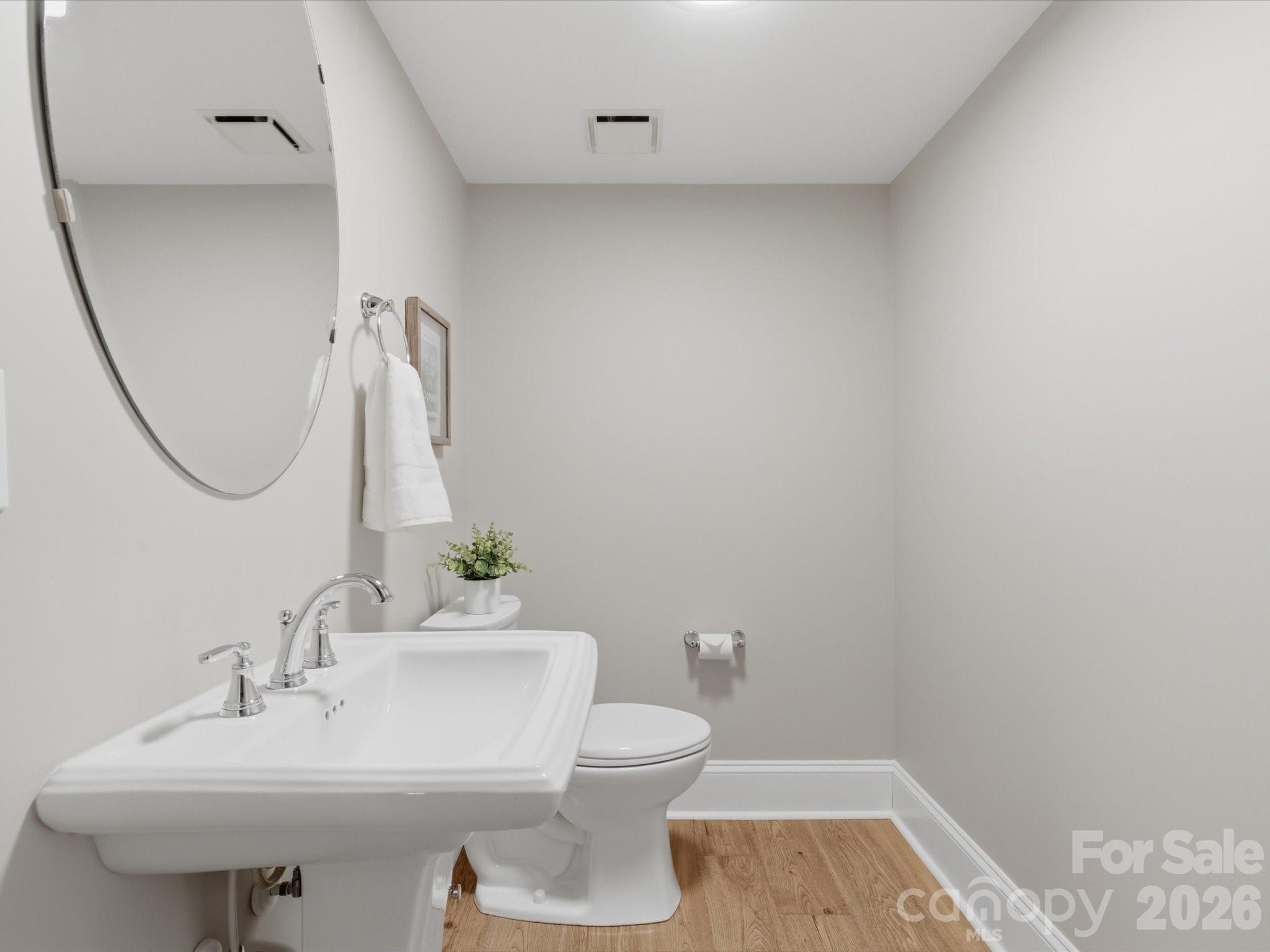 1126 Bromley Drive Matthews NC 28104