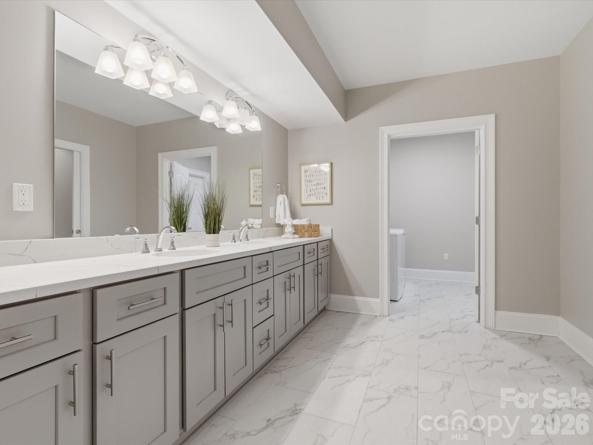 1126 Bromley Drive Matthews NC 28104