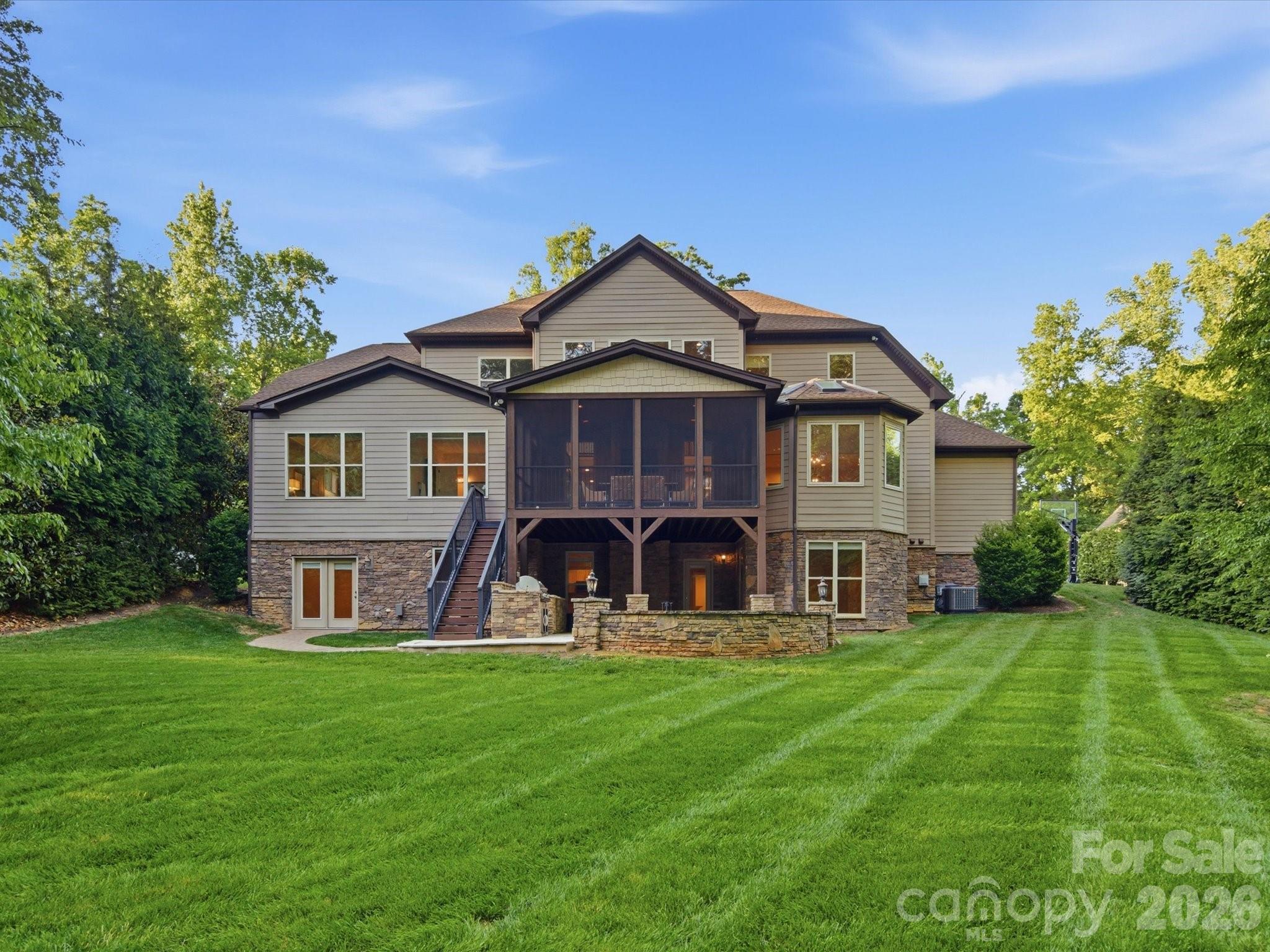 1126 Bromley Drive Matthews NC 28104