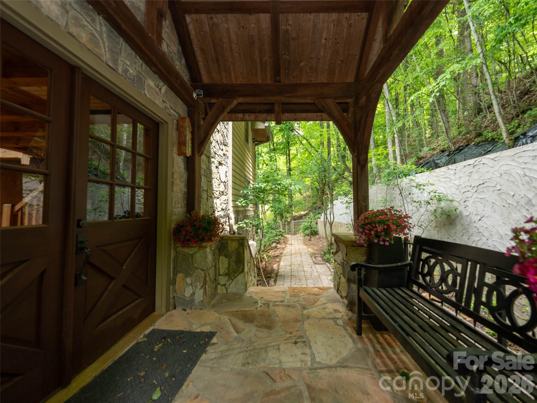 82 Red Oak Drive Mills River NC 28759