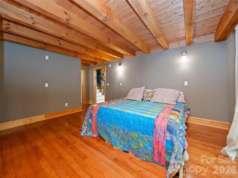 82 Red Oak Drive Mills River NC 28759