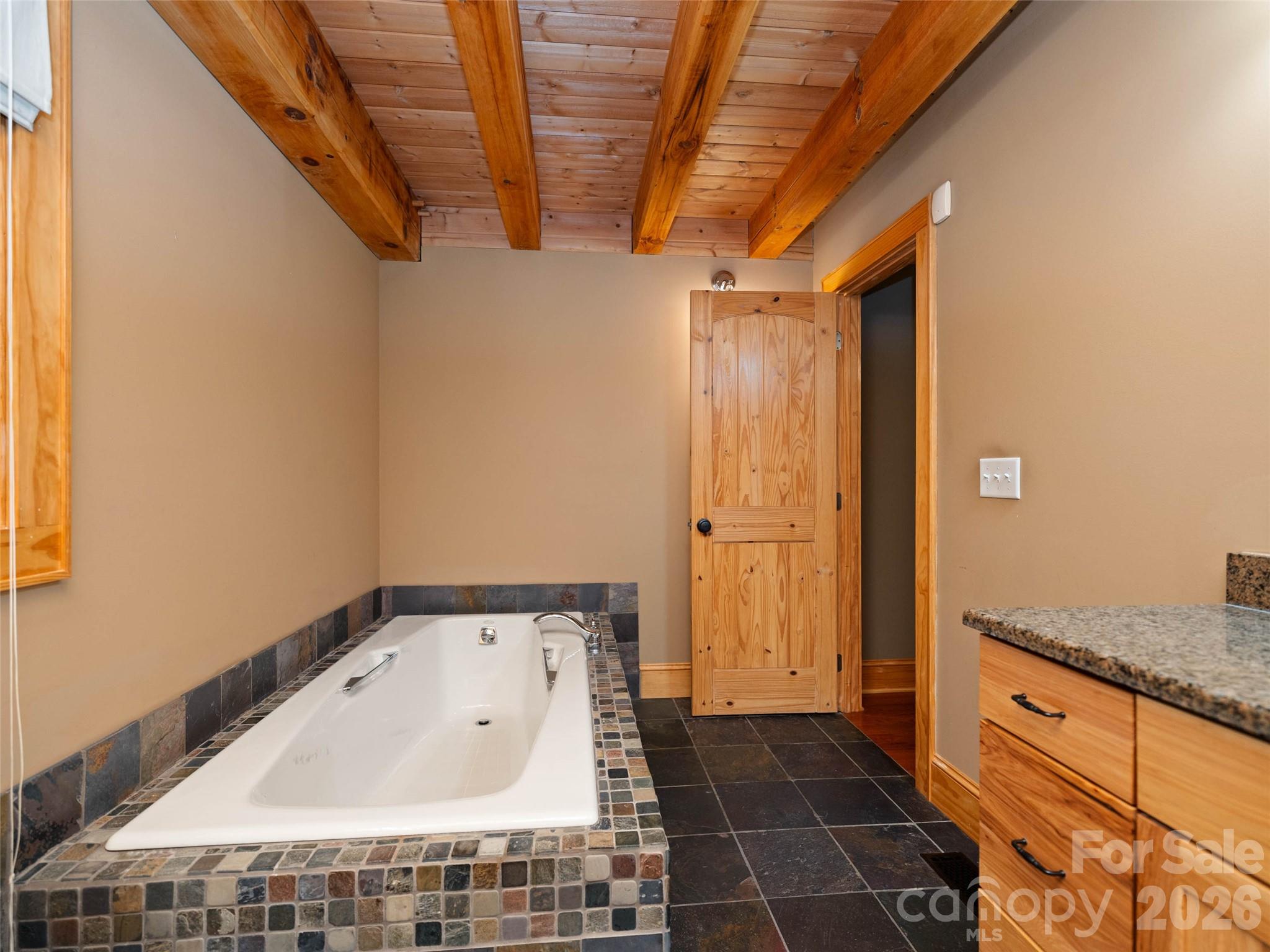 82 Red Oak Drive Mills River NC 28759