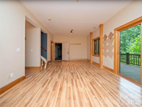 82 Red Oak Drive Mills River NC 28759
