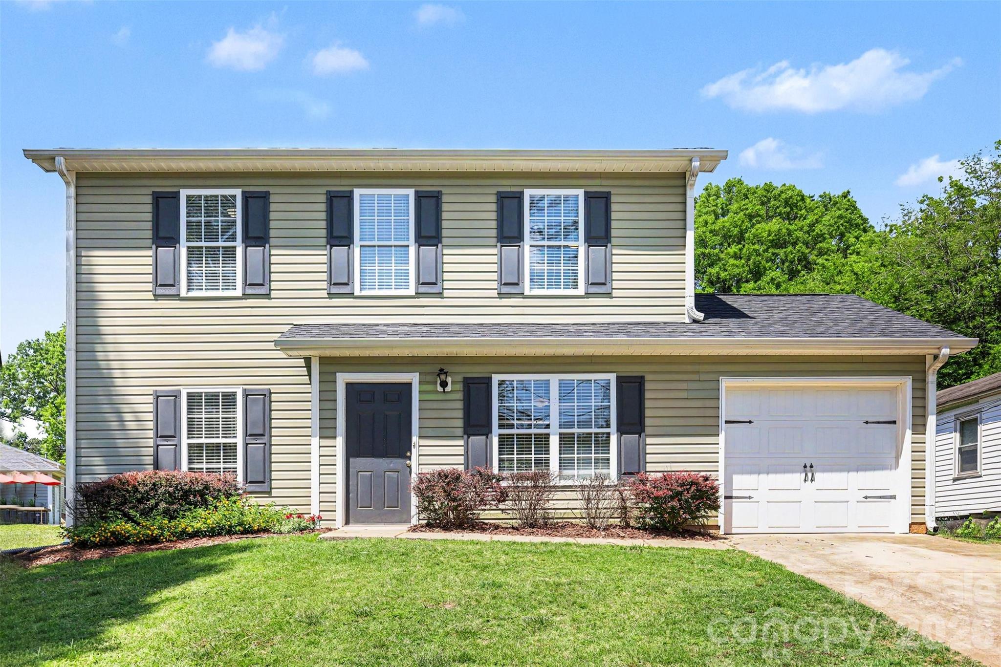 2540 Elmin Street Charlotte NC 28208