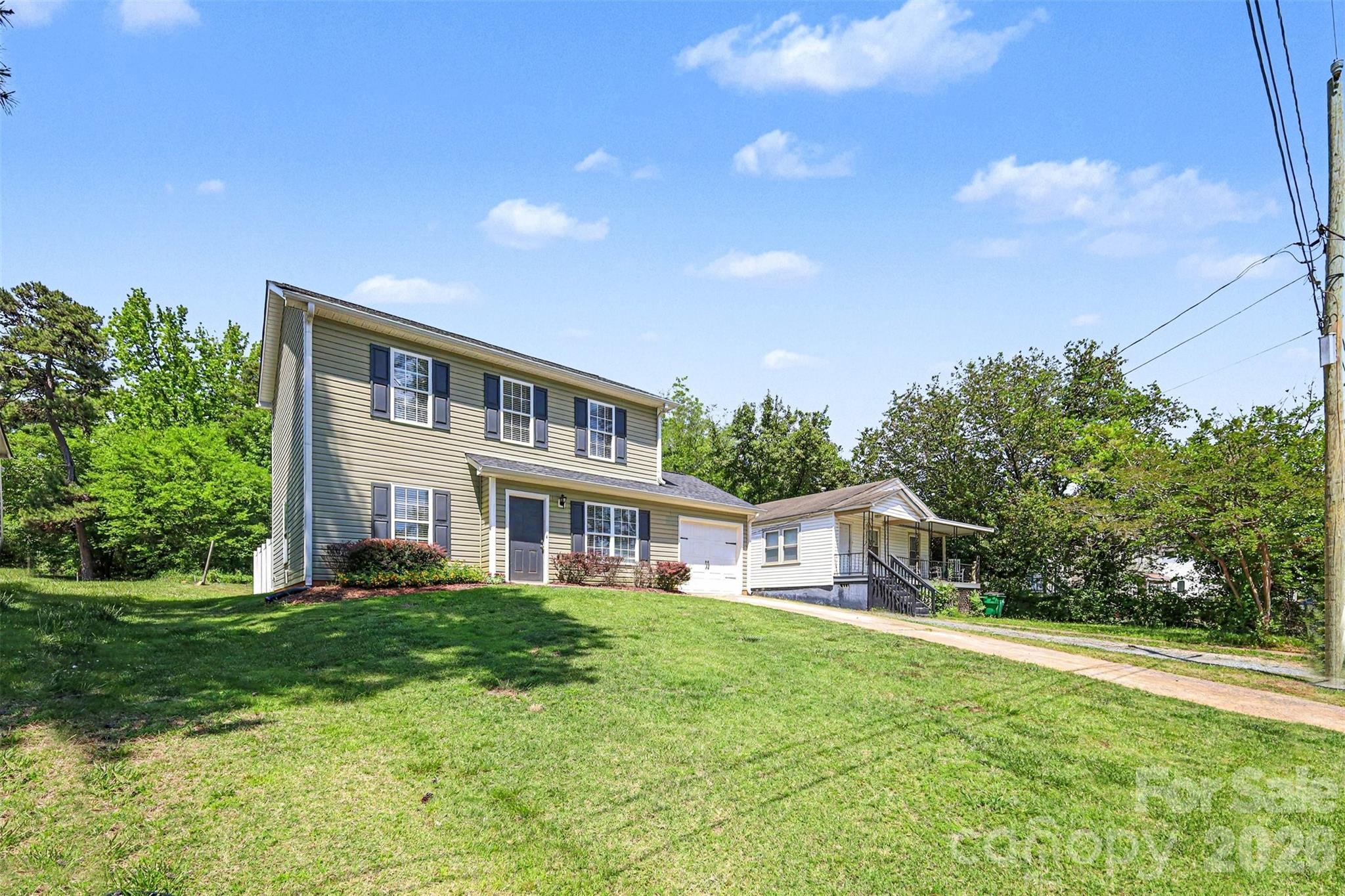 2540 Elmin Street Charlotte NC 28208