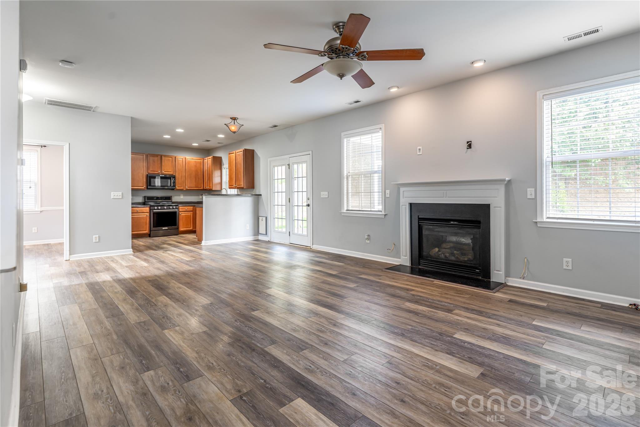 163 Yadkin Road Fletcher NC 28732