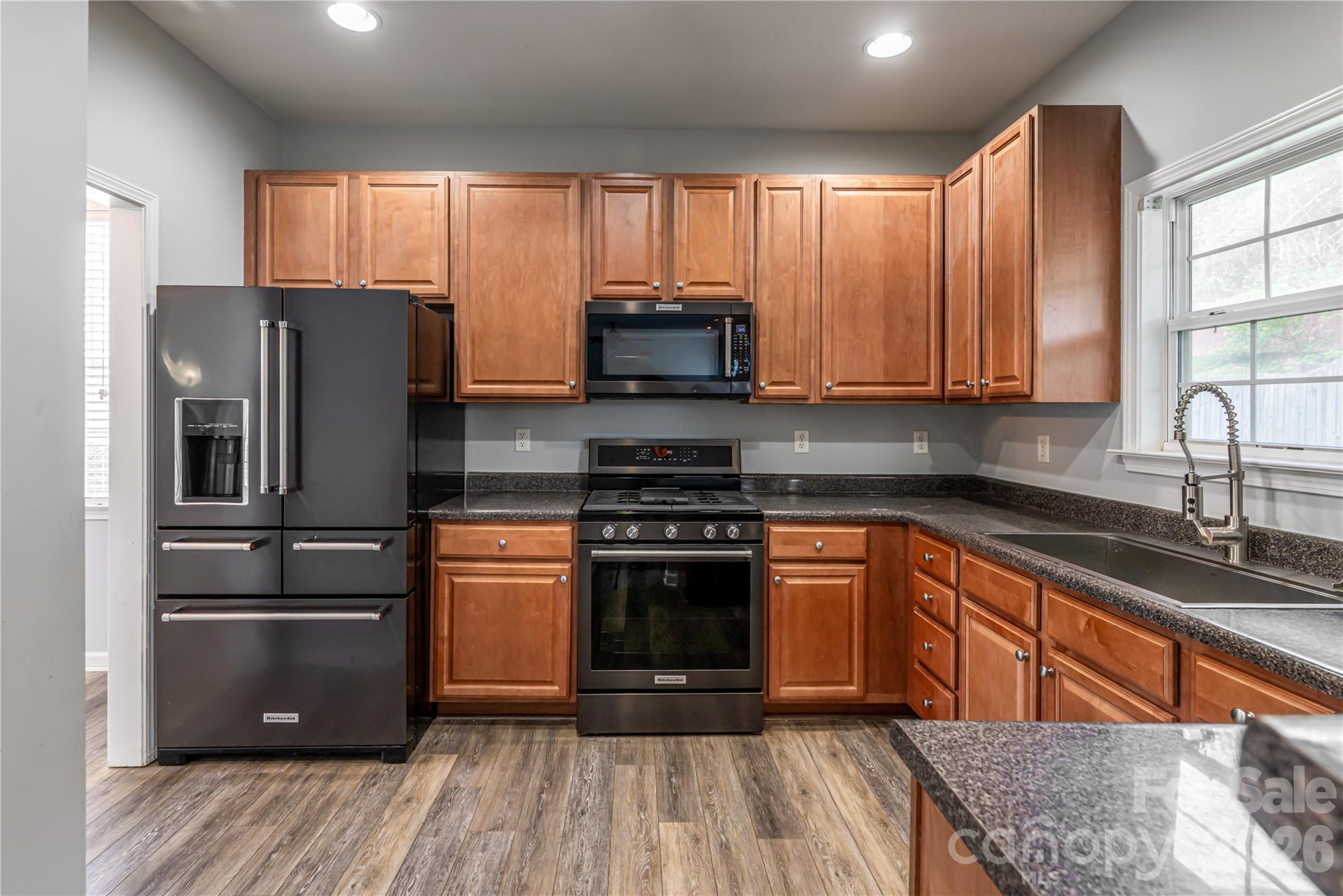 163 Yadkin Road Fletcher NC 28732