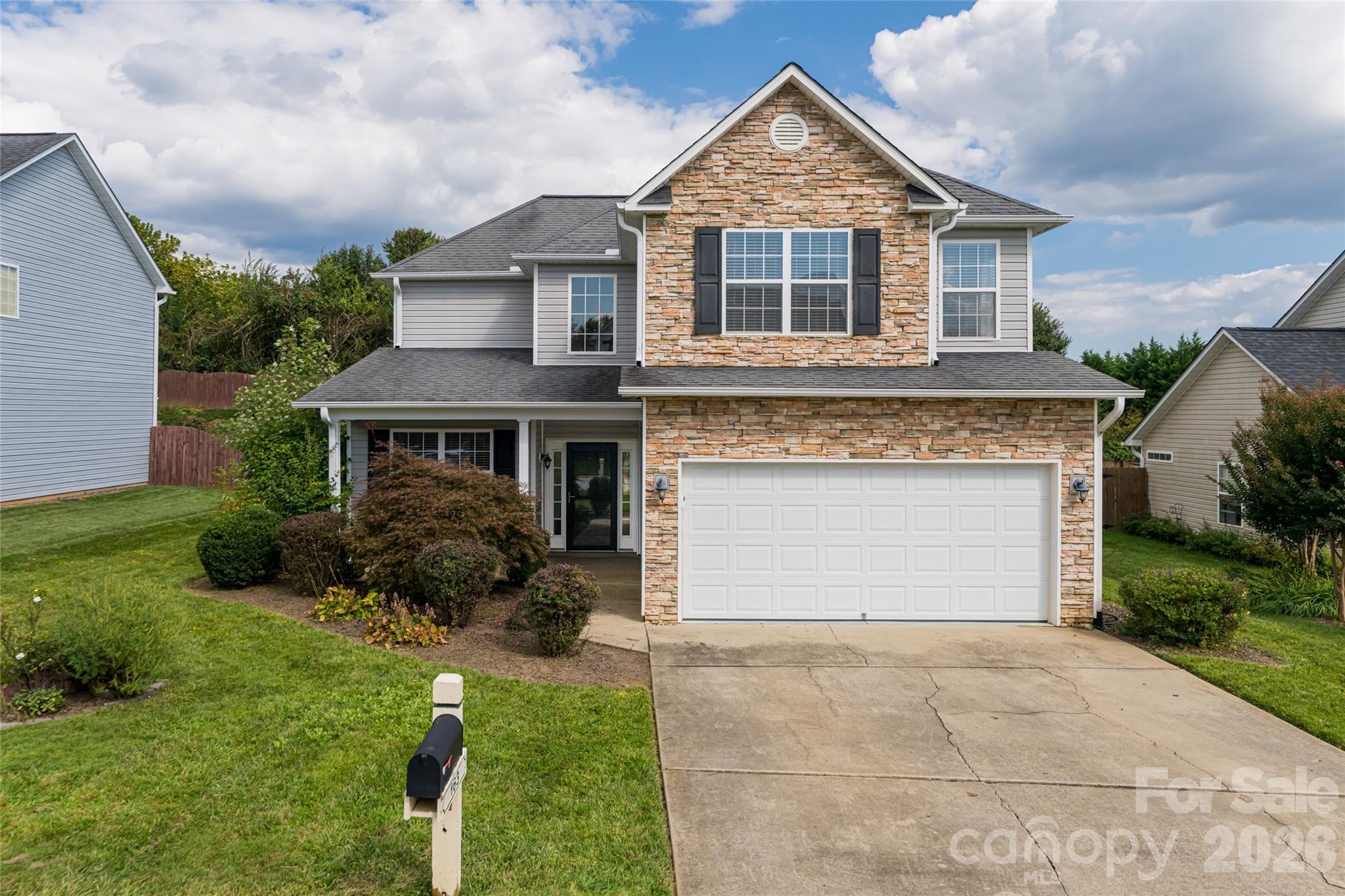 163 Yadkin Road Fletcher NC 28732