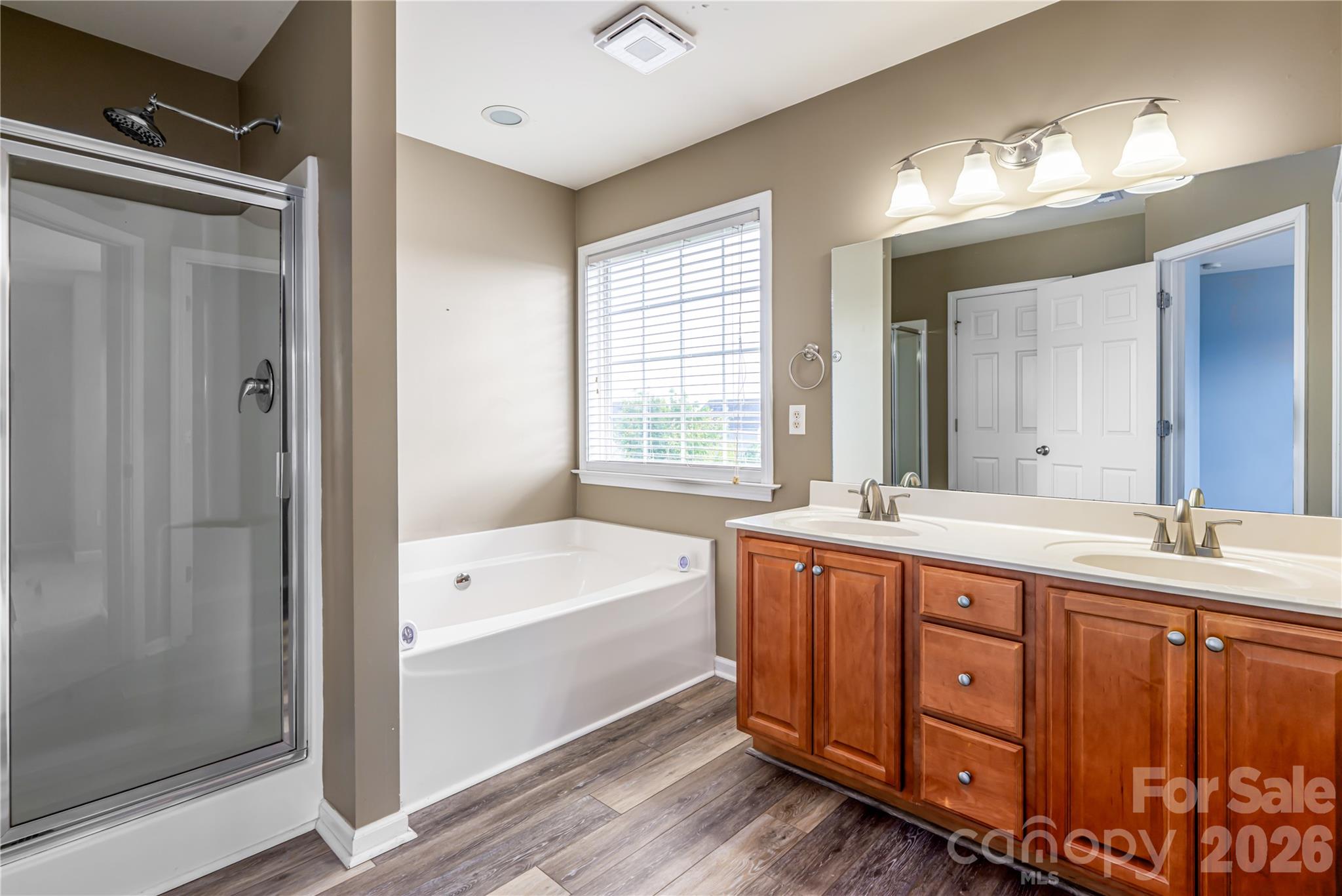 163 Yadkin Road Fletcher NC 28732