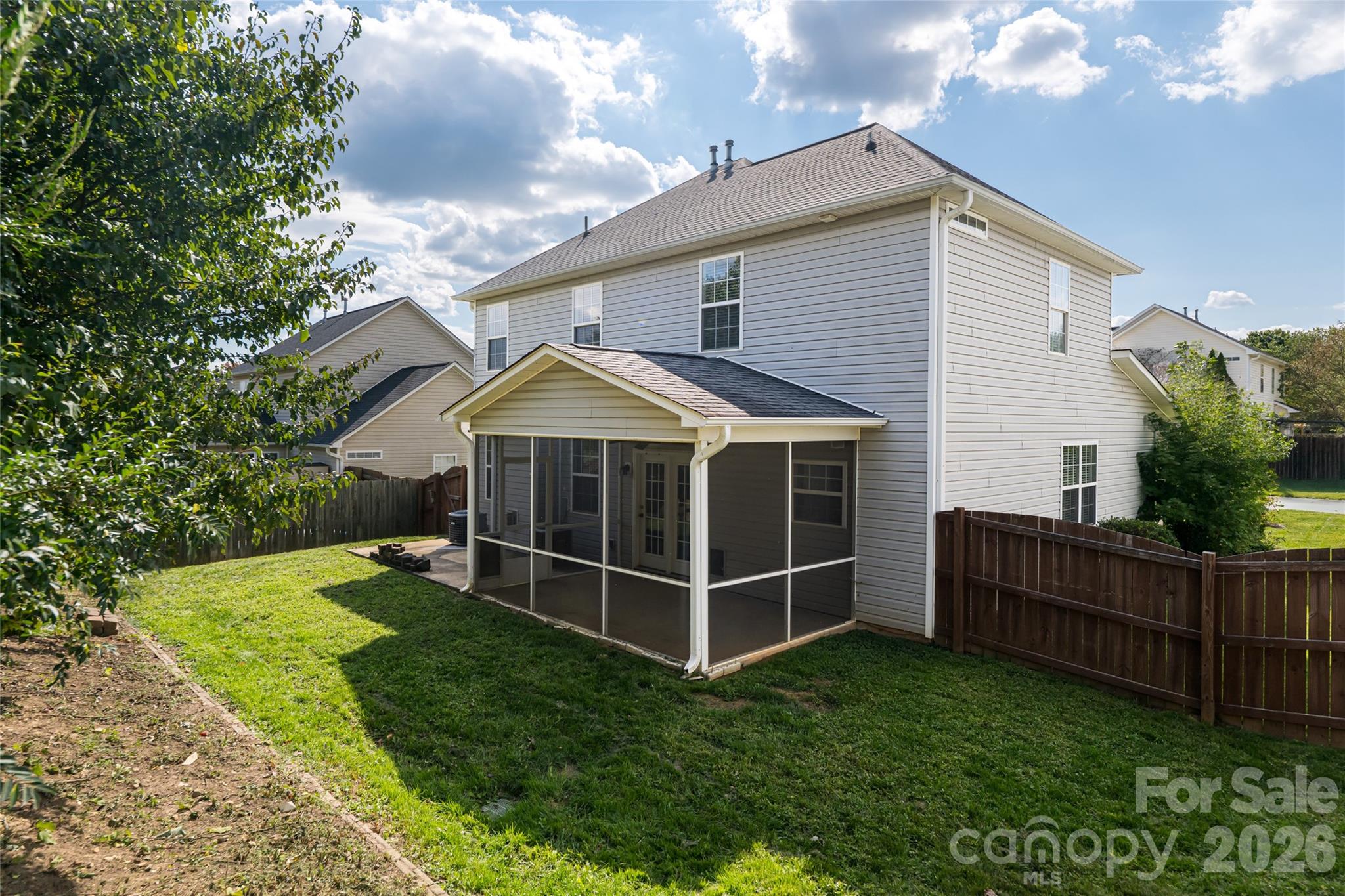 163 Yadkin Road Fletcher NC 28732