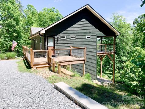 143 Eagles Avenue Lake Lure NC 28746