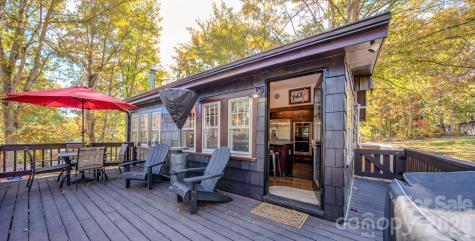 597 Tomahawk Avenue Black Mountain NC 28711