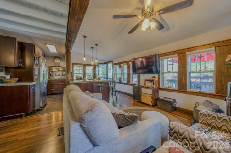 597 Tomahawk Avenue Black Mountain NC 28711