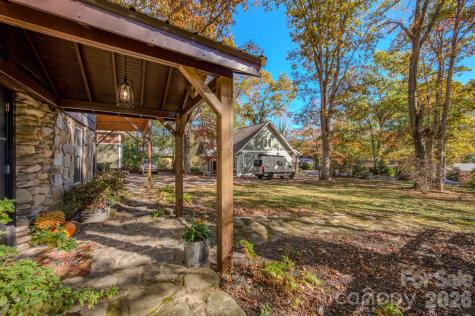 597 Tomahawk Avenue Black Mountain NC 28711