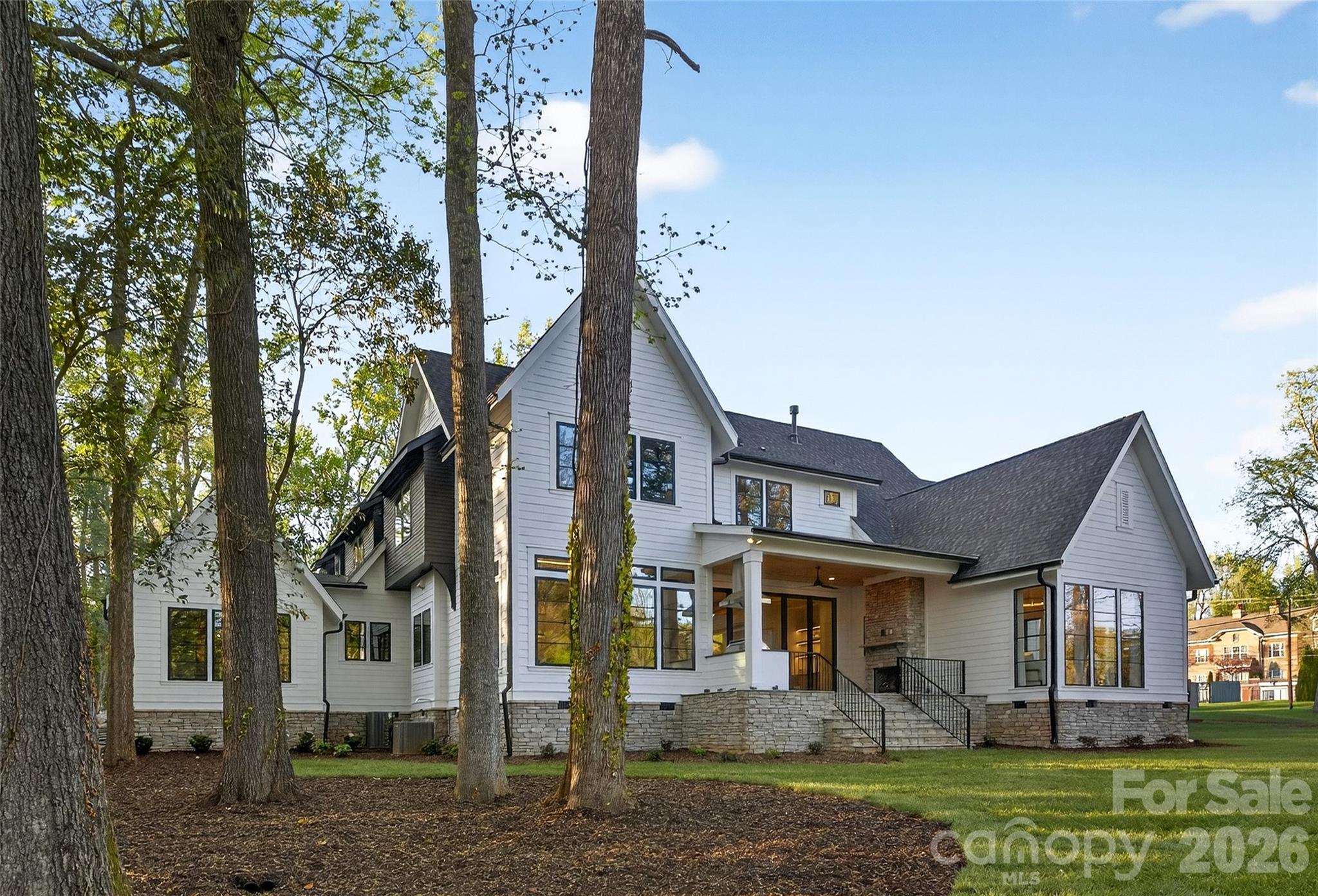 1209 Meadowood Lane Charlotte NC 28211