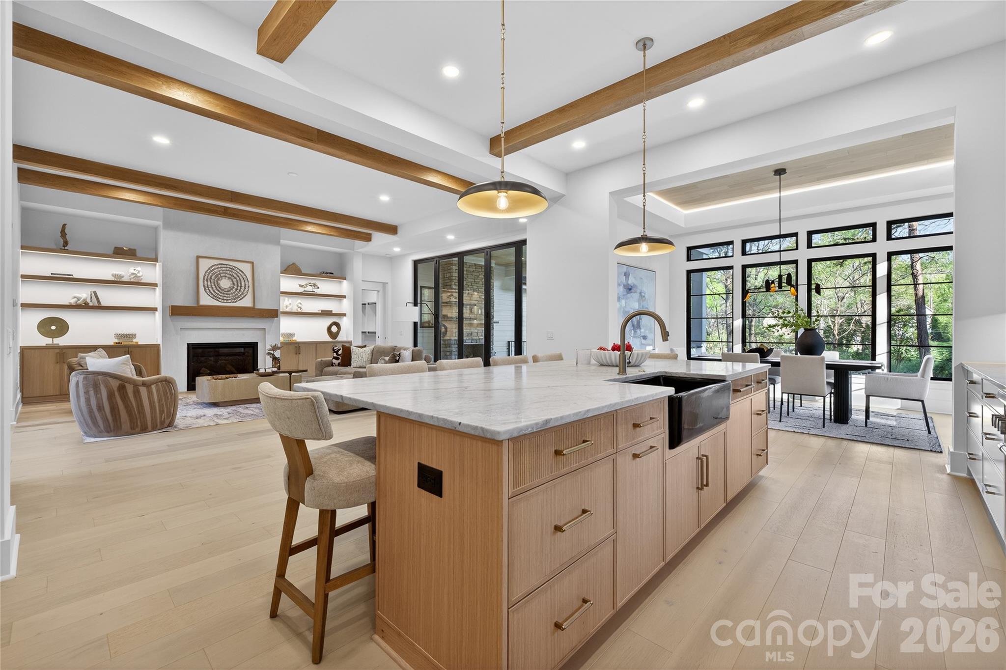 1209 Meadowood Lane Charlotte NC 28211