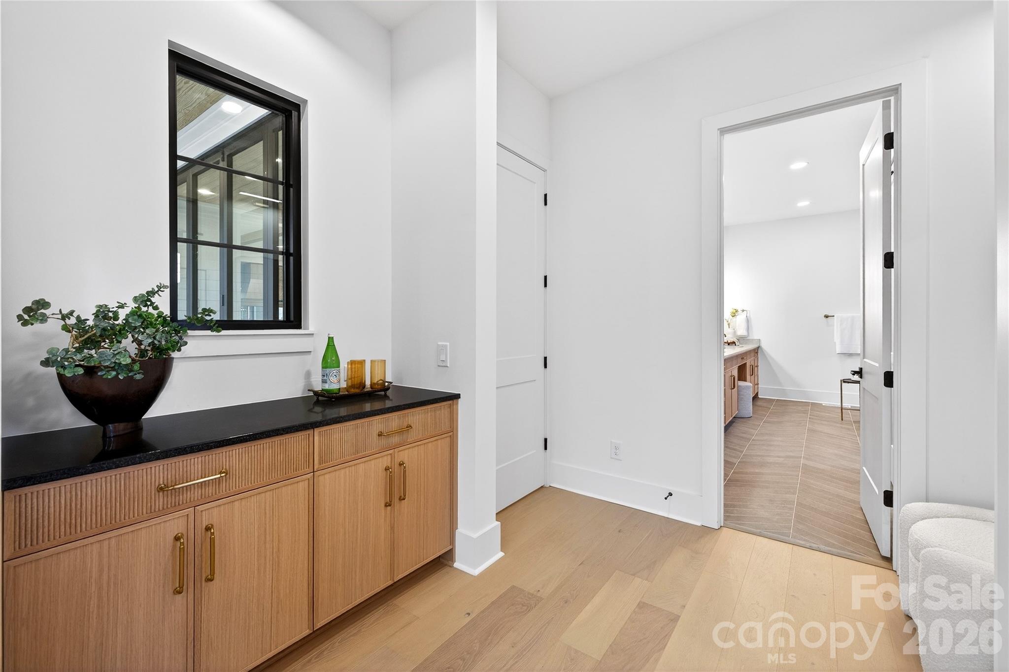 1209 Meadowood Lane Charlotte NC 28211
