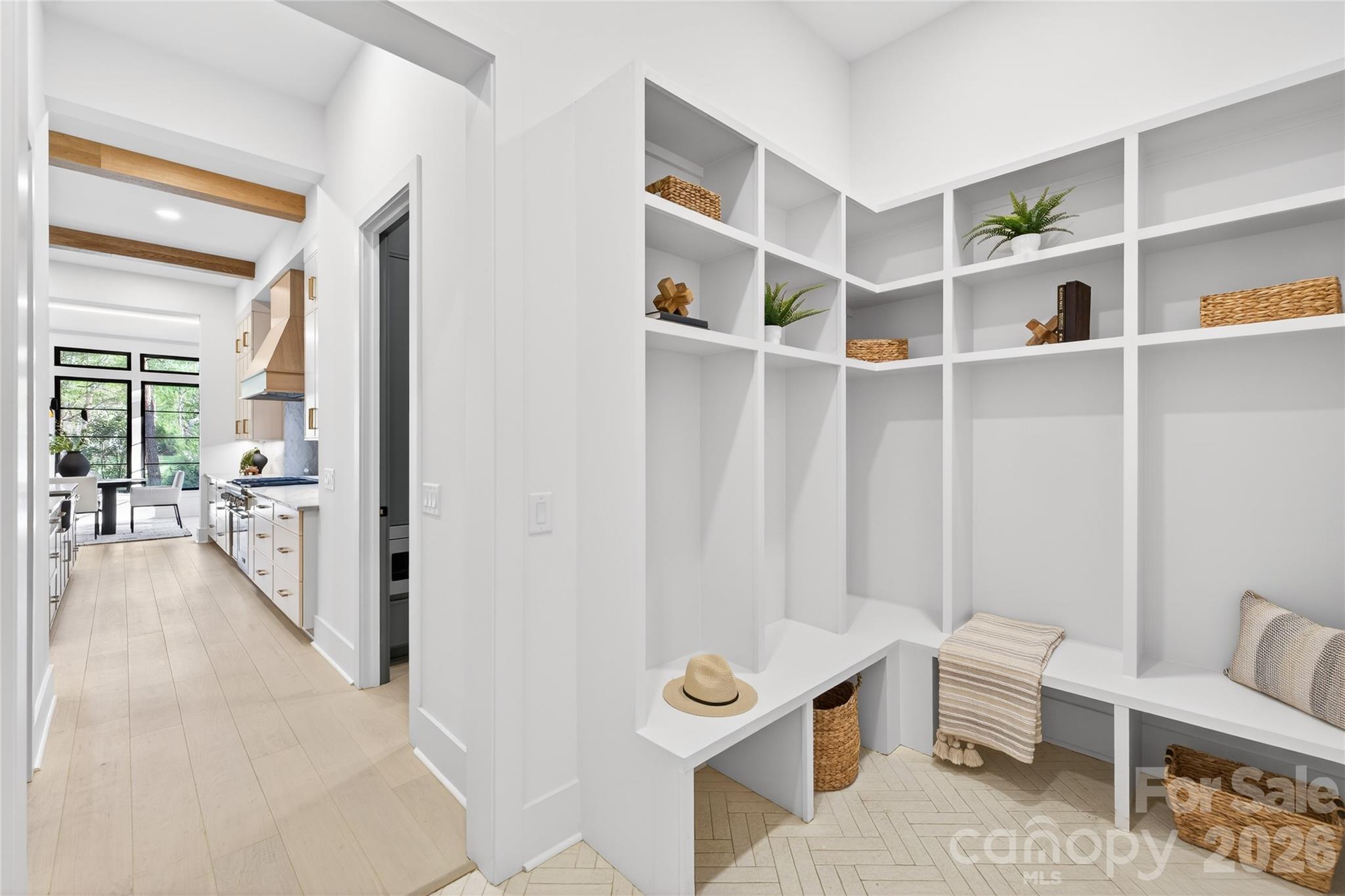 1209 Meadowood Lane Charlotte NC 28211