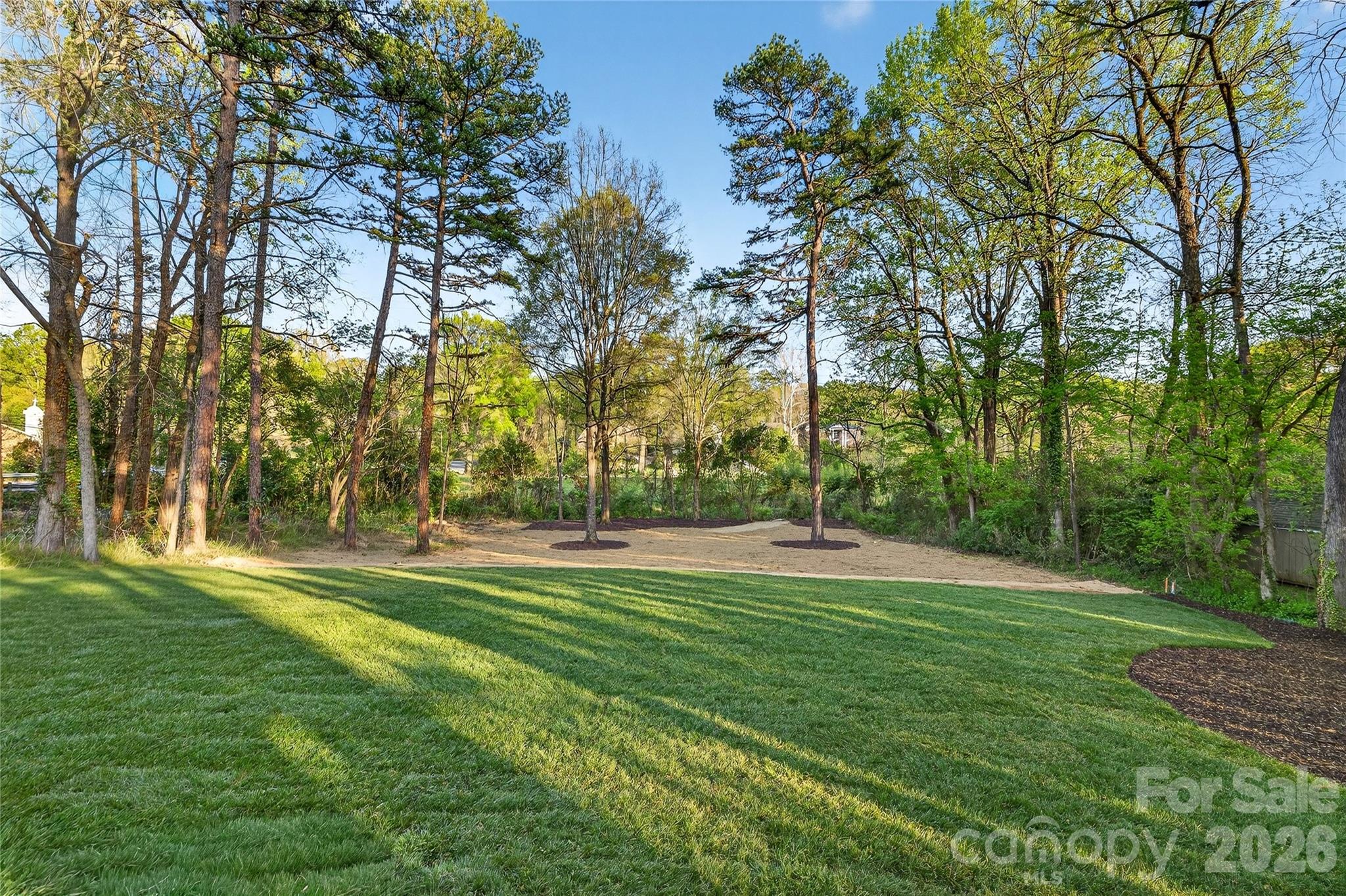1209 Meadowood Lane Charlotte NC 28211