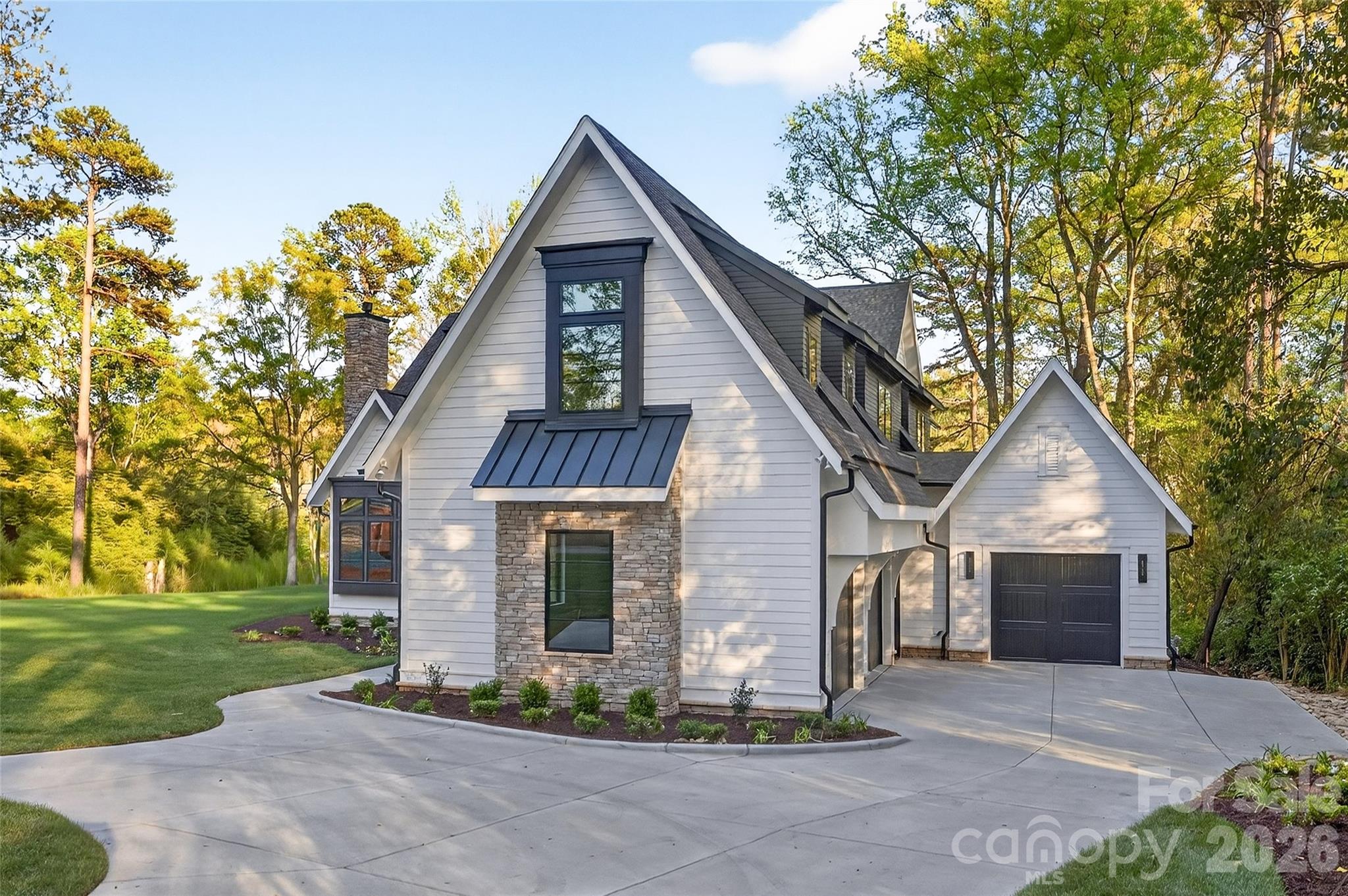 1209 Meadowood Lane Charlotte NC 28211
