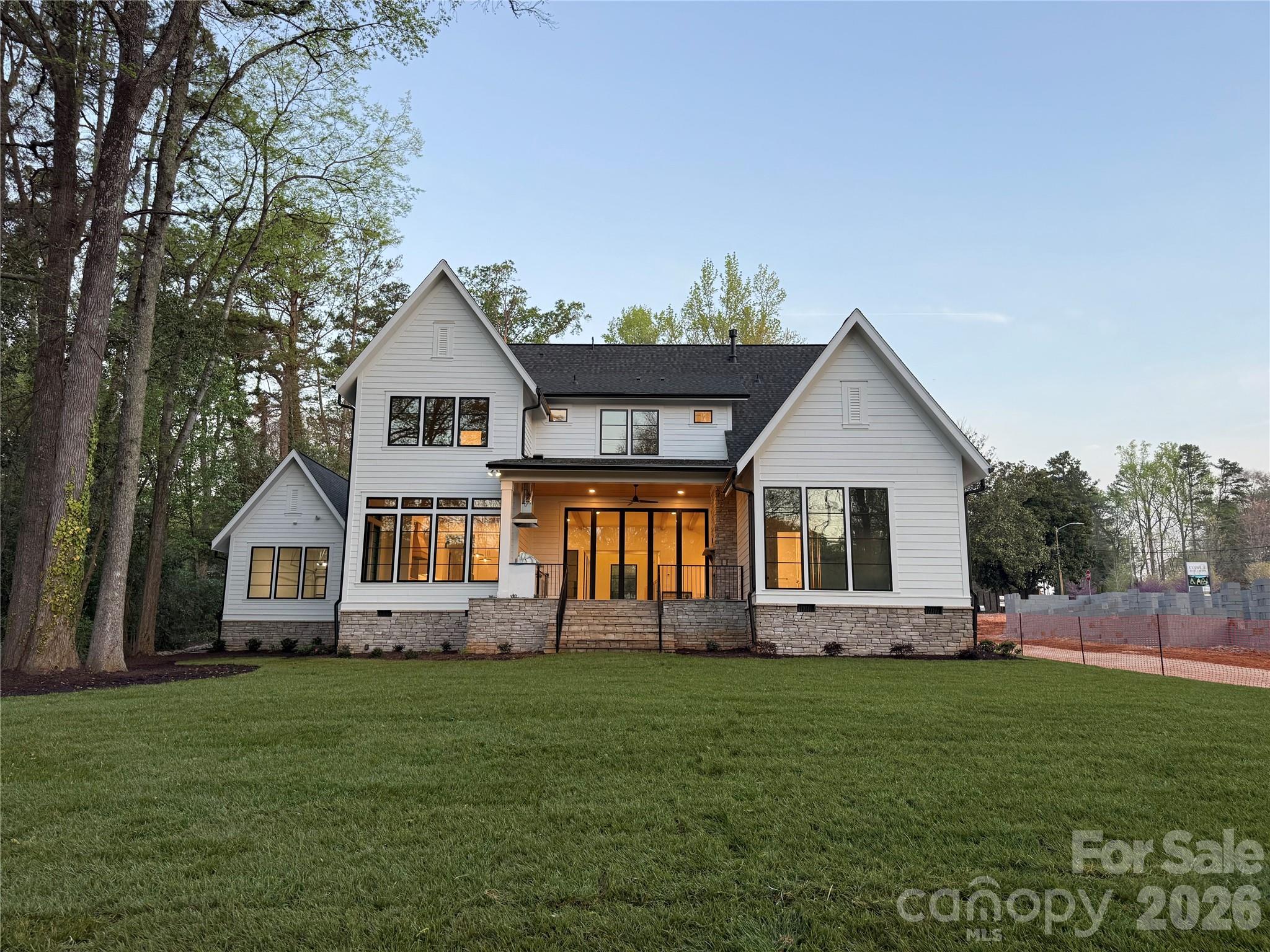 1209 Meadowood Lane Charlotte NC 28211