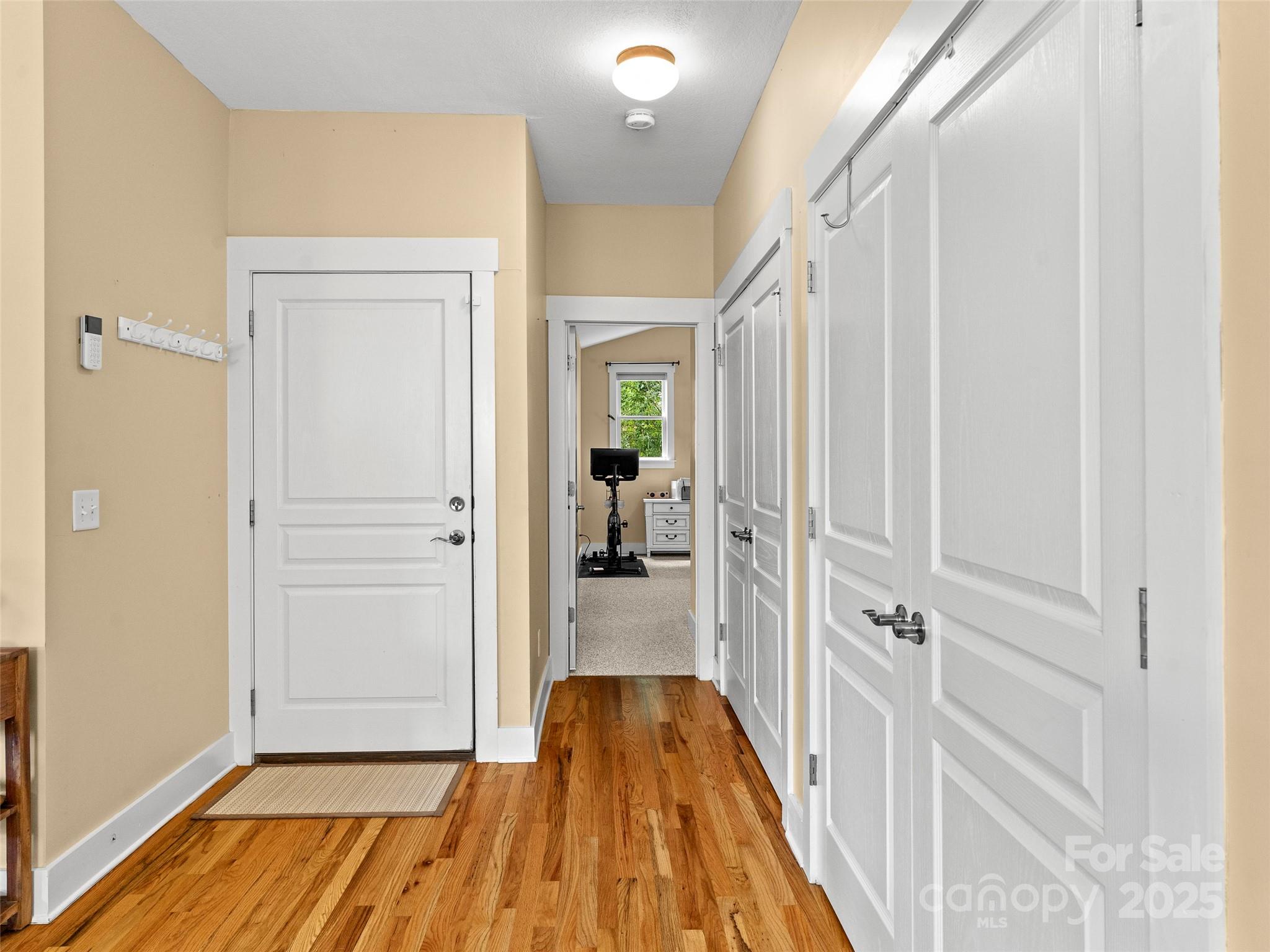 7 Oakhaven Terrace Asheville NC 28803