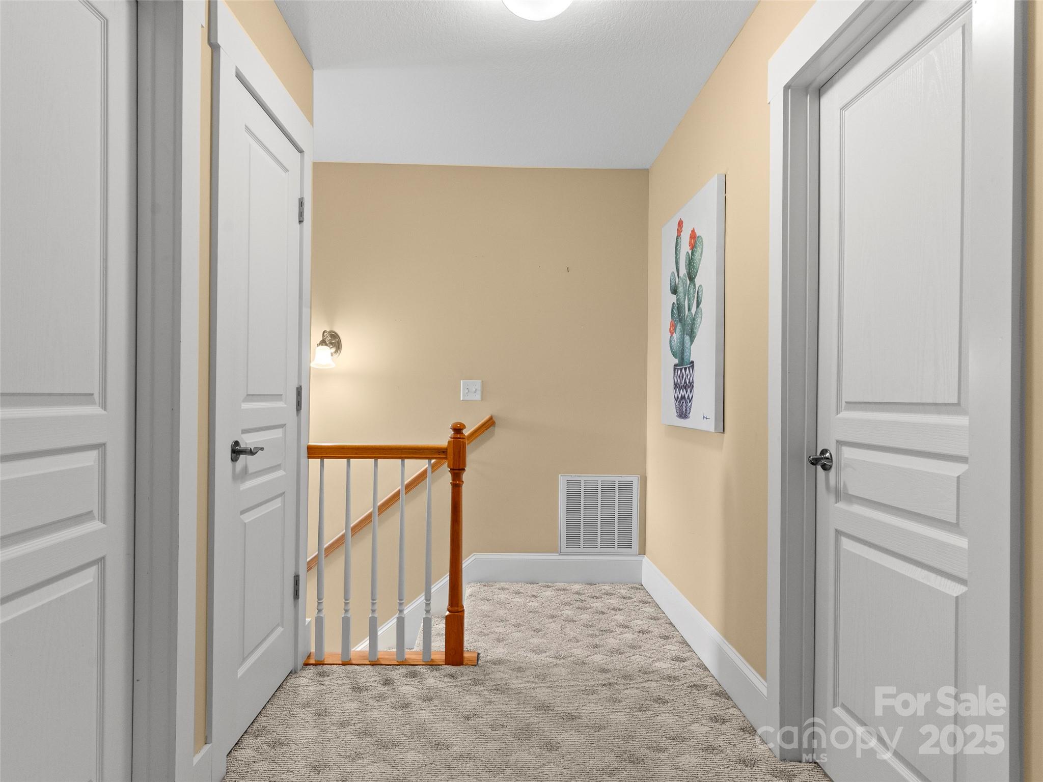 7 Oakhaven Terrace Asheville NC 28803